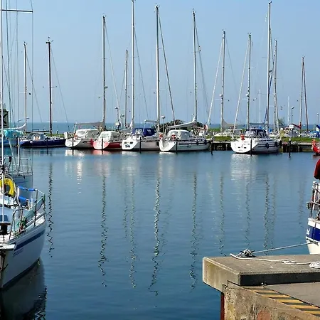 In Lemkenhafen Fuer 2 Personen Westerbergen